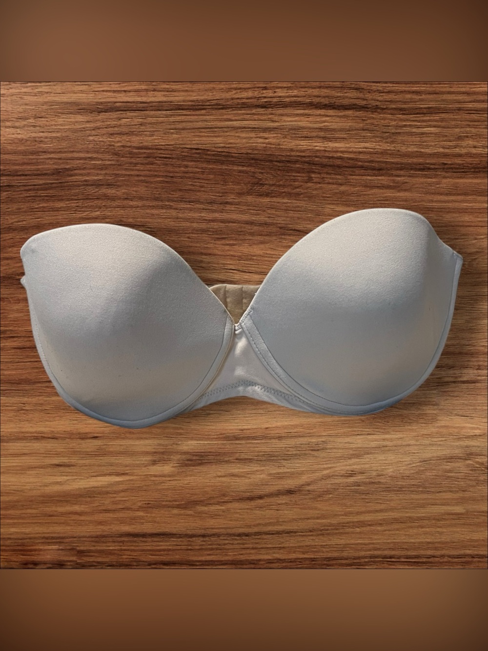 Body by Victoria Ivory Strapless Underwire Bra 34C